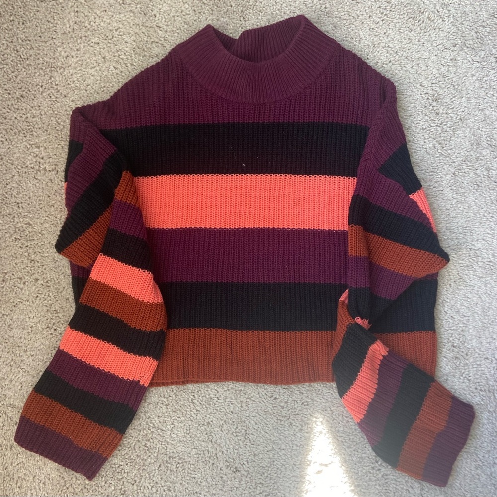 Color Block Cropped Sweater